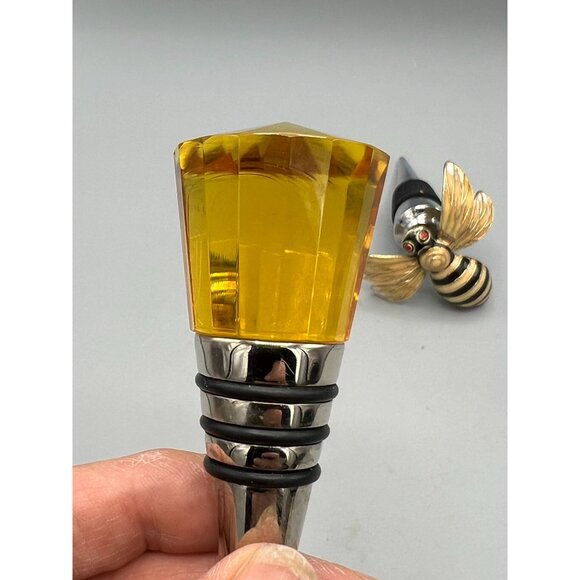 Pottery Barn Bee Wine Bottle Stoppers Enamel Amber Color Summer - Picture 7 of 16